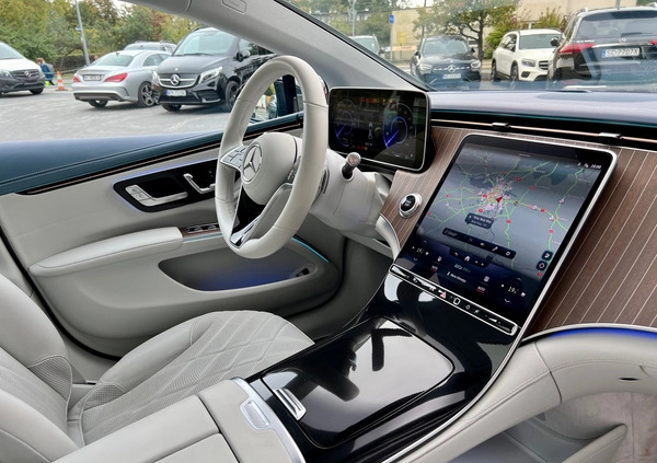 Mercedes-Benz EQS cena 529000 przebieg: 13700, rok produkcji 2021 z Warszawa małe 137